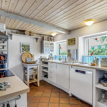 Two-bedroom In Feriehus *